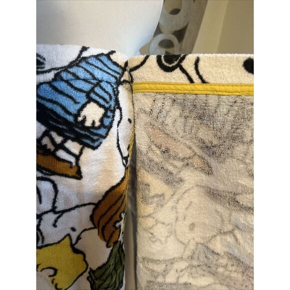 Benetton Towel Wrap Spa Elastic Button Tie Peanuts Charlie Brown Linus Lucy - Picture 4 of 7